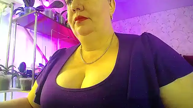  Sweet Woman online show from 06/19/26, 07:23