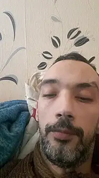 Snapshot of AndreiDts92 chatting on 03/02/25, 07:45 AndreiDts92 online show from 03/02/25, 07:45