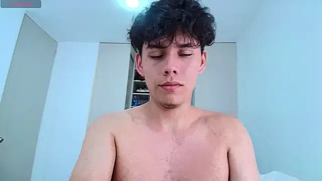 Snapshot of Naytoon__lex chatting on 09/24/25, 01:14 Naytoon lex online show from 09/24/25, 01:14