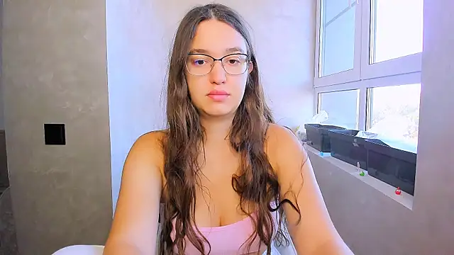 fancy bunny online show from 09/15/25, 07:41