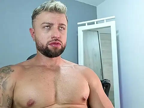 OwenMaximus814 online show from 03/14/26, 05:40