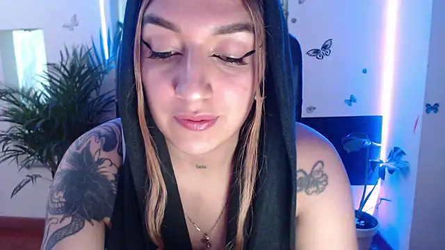 Lia-mitch online show from 09/10/25, 06:19