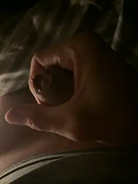 eyepelee online show from 12/15/25, 05:23