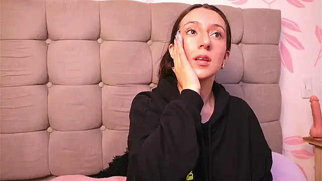 Sweet Sammy  online show from 11/04/25, 03:49