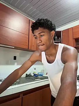 Masterikee online show from 02/17/26, 01:29