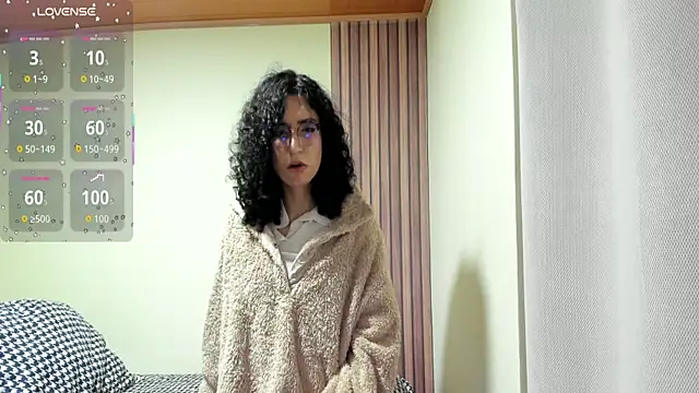 Snapshot of Angellike_doll chatting on 02/13/26, 11:45 Angellike doll online show from 02/13/26, 11:45