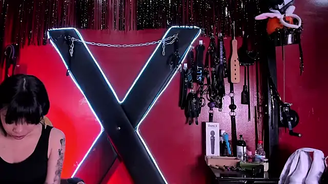 alexa n alex online show from 12/13/25, 08:58