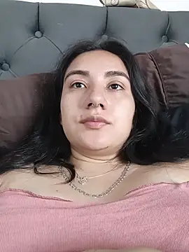 Snapshot of Hellen_Alex chatting on 02/06/26, 01:25 Hellen Alex online show from 02/06/26, 01:25