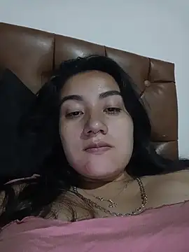 Snapshot of Hellen_Alex chatting on 03/18/26, 02:42 Hellen Alex online show from 03/18/26, 02:42