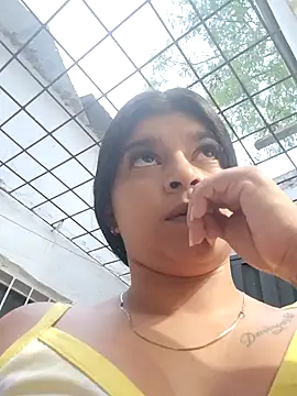 naughty-girl01 online show from 01/02/25, 11:09