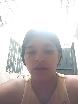 naughty-girl01 online show from 01/04/25, 02:04