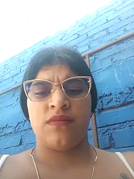 naughty-girl01 online show from 02/05/25, 10:08