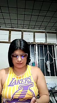 naughty-girl01 online show from 02/10/25, 10:09