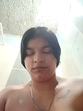 naughty-girl01 online show from 03/03/25, 10:38