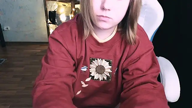 June shy0 online show from 12/20/24, 11:32