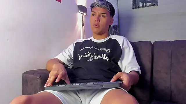 ryan carter08 online show from 10/16/25, 12:50