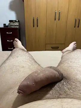 Snapshot of serjaohot28 chatting on 03/26/26, 06:02 serjaohot28 online show from 03/26/26, 06:02