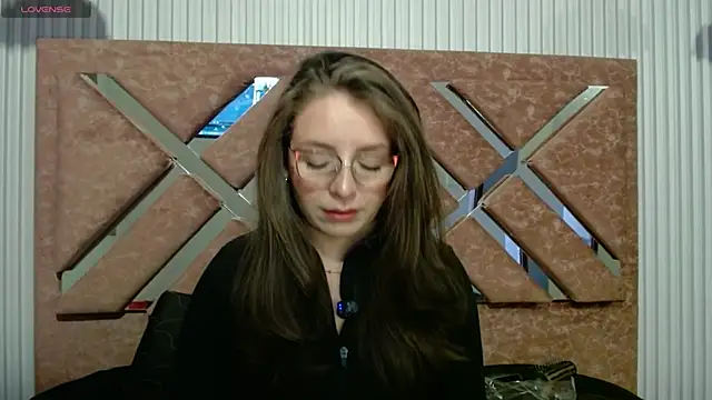  isaabellaa online show from 06/19/26, 12:20