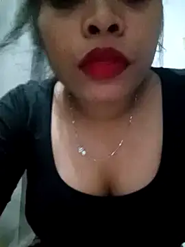 Queen suman online show from 12/23/24, 02:17