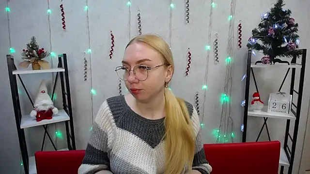 Snapshot of BeatriceFly chatting on 12/26/24, 06:09 BeatriceFly online show from 12/26/24, 06:09