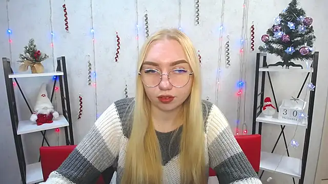 Snapshot of BeatriceFly chatting on 12/30/24, 09:27 BeatriceFly online show from 12/30/24, 09:27