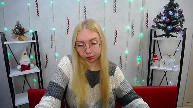 Snapshot of BeatriceFly chatting on 01/04/25, 06:30 BeatriceFly online show from 01/04/25, 06:30