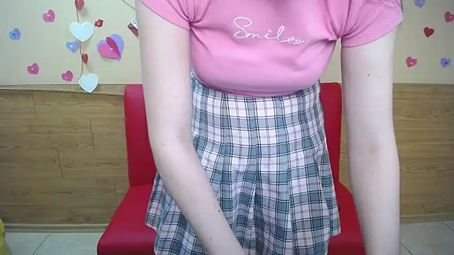 Snapshot of BeatriceFly chatting on 03/01/25, 12:45 BeatriceFly online show from 03/01/25, 12:45