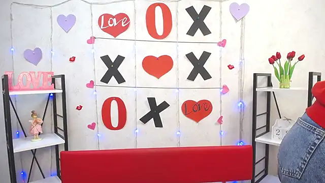 Snapshot of BeatriceFly chatting on 03/22/25, 02:14 BeatriceFly online show from 03/22/25, 02:14