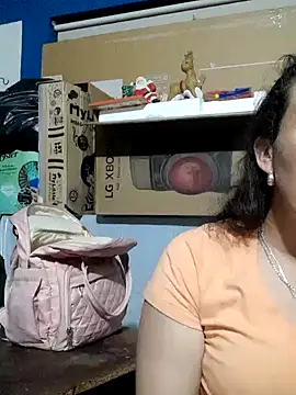 skayhot  online show from 12/19/24, 11:25