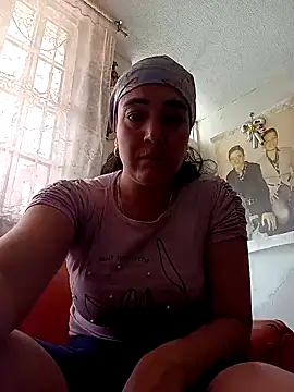 skayhot  online show from 02/02/25, 06:42