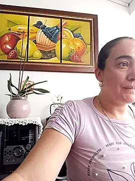 skayhot  online show from 03/06/25, 04:38