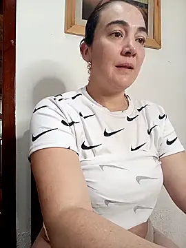 skayhot  online show from 03/19/25, 01:40