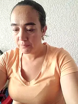 skayhot  online show from 09/26/25, 01:48