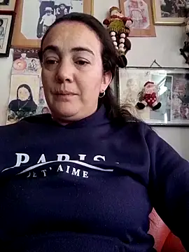 skayhot  online show from 12/18/25, 01:17