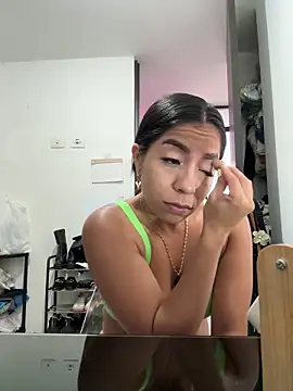 Mia Gothzx online show from 05/16/26, 11:42