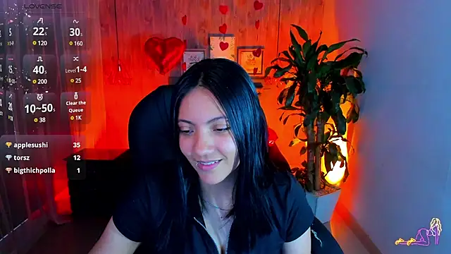 Snapshot of miichael_black chatting on 02/12/25, 04:00 miichael black online show from 02/12/25, 04:00