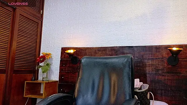 Celeste sanz online show from 10/08/25, 11:08