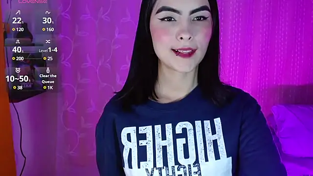 Snapshot of victoria-henaoo chatting on 02/24/25, 02:30 victoria-henaoo online show from 02/24/25, 02:30