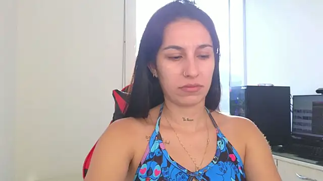 tammyandrade  online show from 06/10/26, 11:42