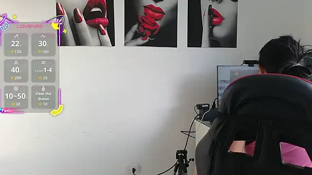 tammyandrade  online show from 06/12/26, 11:42
