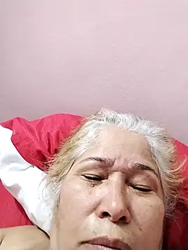 girl amada online show from 03/12/26, 09:37