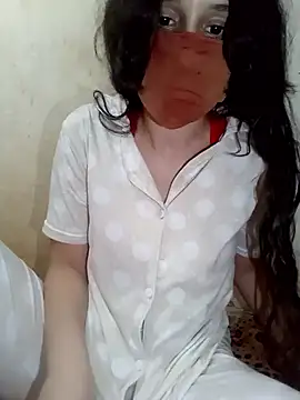 Snapshot of Chahrazad66 chatting on 09/24/25, 12:47 Chahrazad66 online show from 09/24/25, 12:47