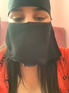 Snapshot of Miss-Soka chatting on 01/18/25, 01:51 Miss-Soka online show from 01/18/25, 01:51