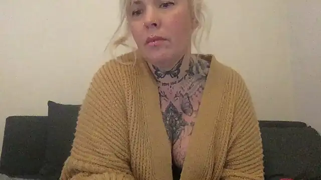 blondy40 online show from 02/22/25, 02:30