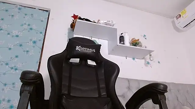 miss valery2 online show from 10/05/25, 04:22