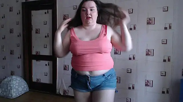 Snapshot of TasyaBigTTs chatting on 12/14/24, 11:50 TasyaBigTTs online show from 12/14/24, 11:50