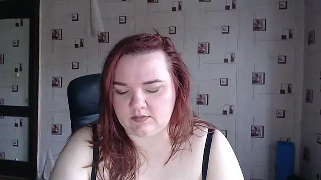 Snapshot of TasyaBigTTs chatting on 03/18/26, 05:10 TasyaBigTTs online show from 03/18/26, 05:10