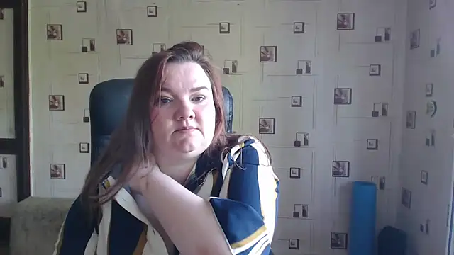 Snapshot of TasyaBigTTs chatting on 05/16/26, 08:11 TasyaBigTTs online show from 05/16/26, 08:11