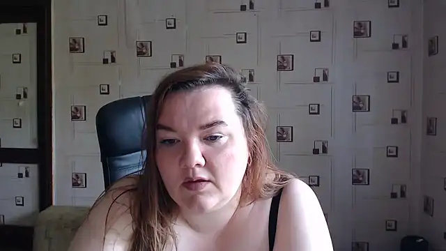 Snapshot of TasyaBigTTs chatting on 07/15/26, 01:16 TasyaBigTTs online show from 07/15/26, 01:16