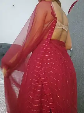 Snapshot of Awesomelusty chatting on 02/04/26, 06:25 Awesomelusty online show from 02/04/26, 06:25